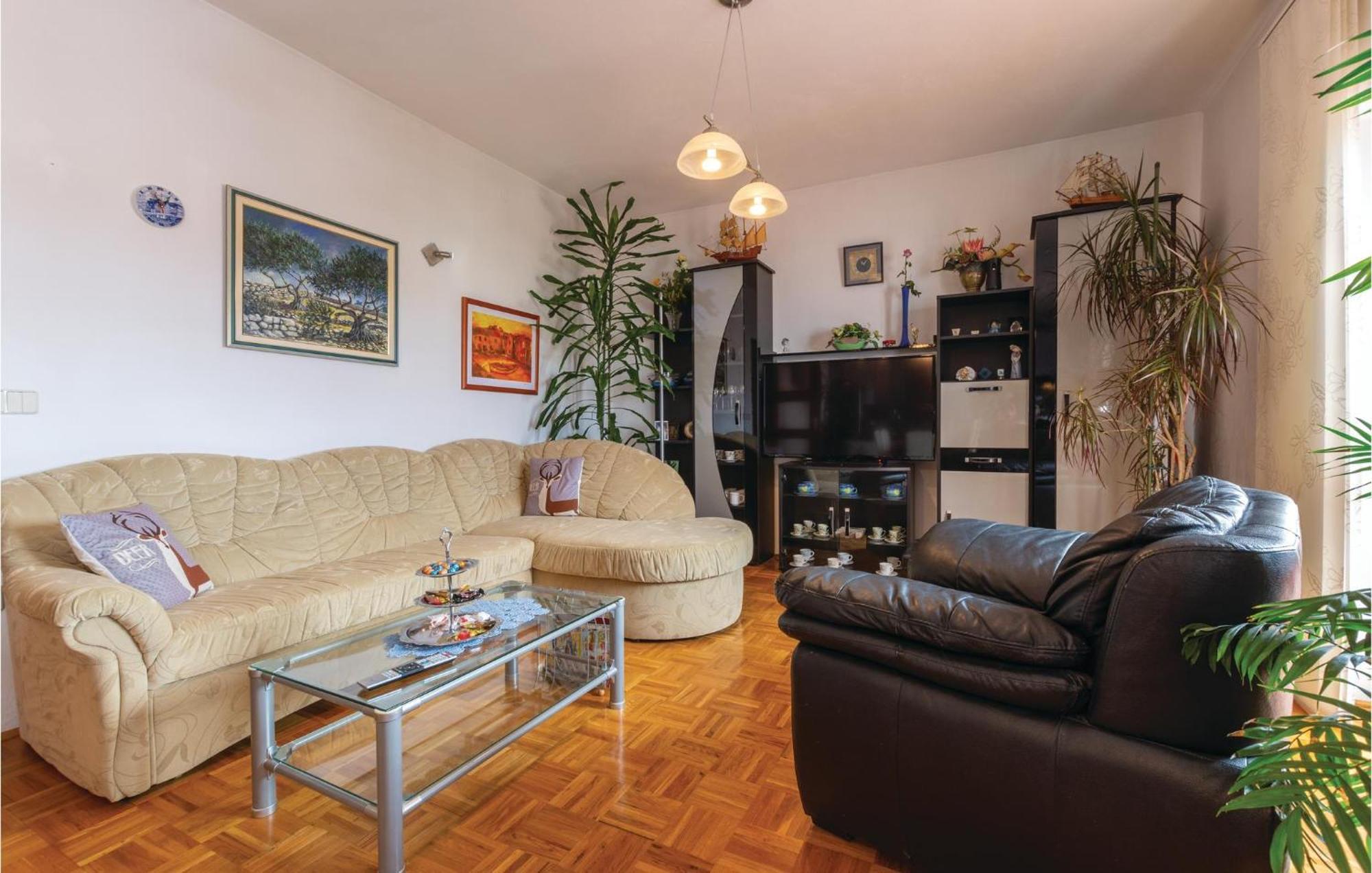 Nice Apartment In Plano With Kitchen Extérieur photo